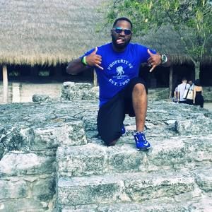 Meet your Posher, George